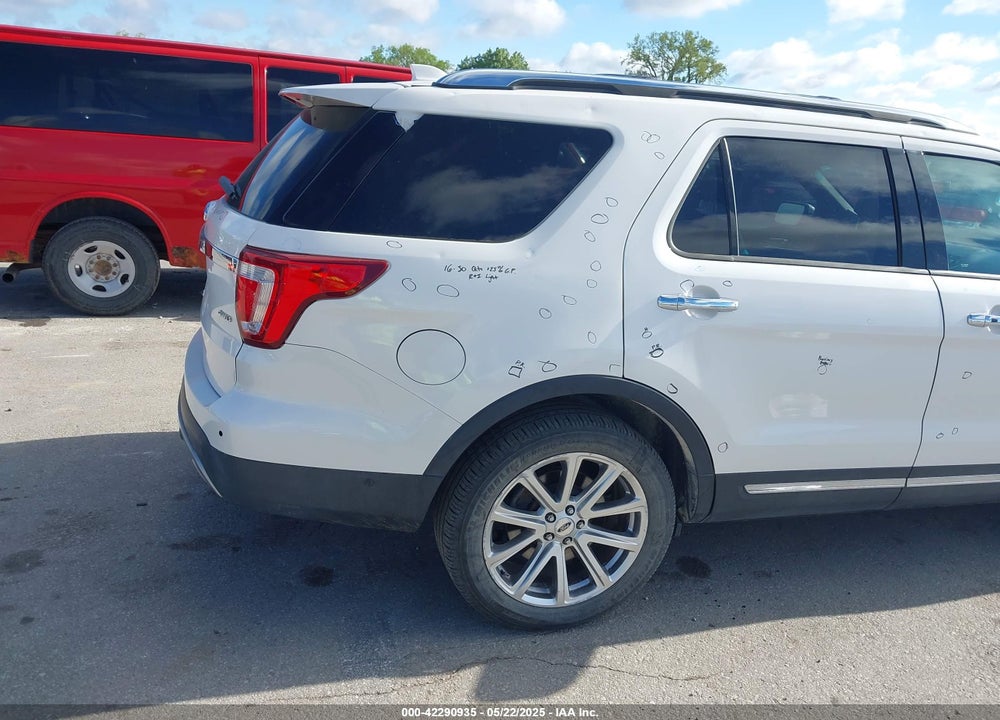 2016 FORD EXPLORER VIN: 1FM5K8F8XGGB68558