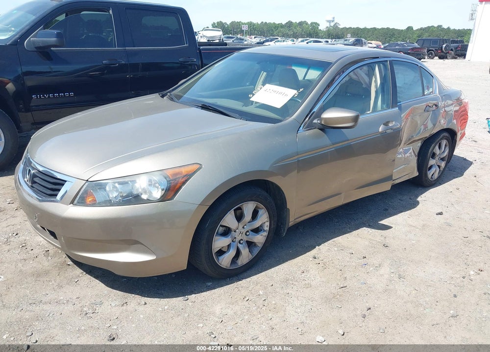 2008 HONDA ACCORD VIN: 1HGCP26818A052813