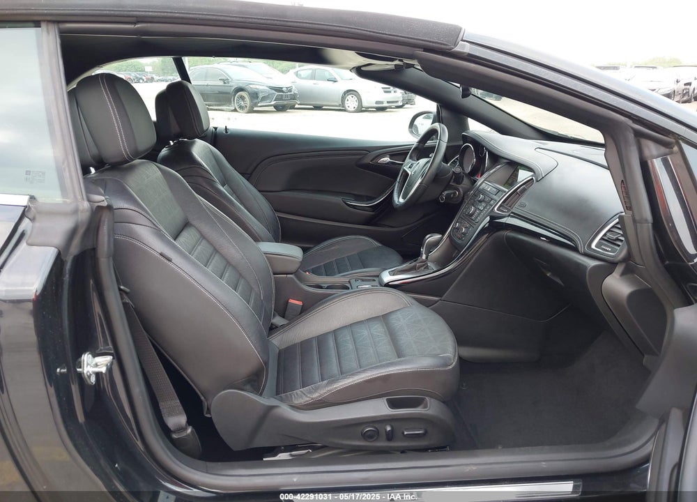 2016 BUICK CASCADA VIN: W04WT3N58GG077945