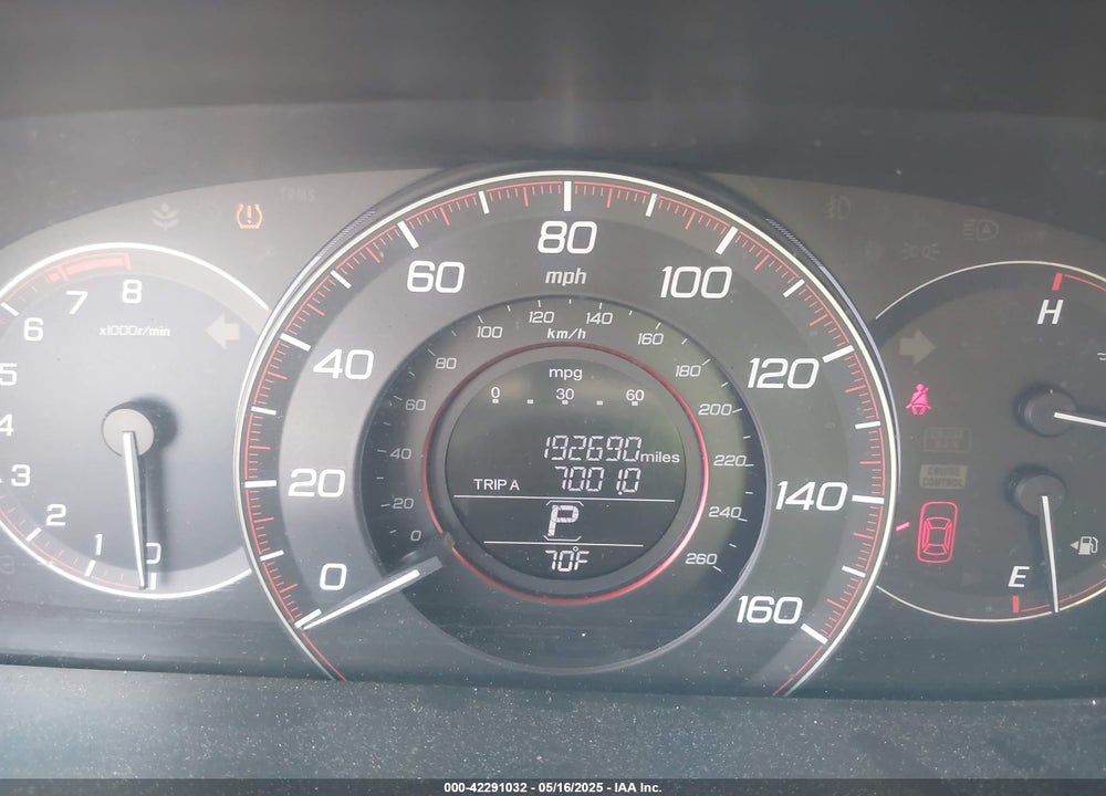 2014 HONDA ACCORD VIN: 1HGCR2F53EA127703