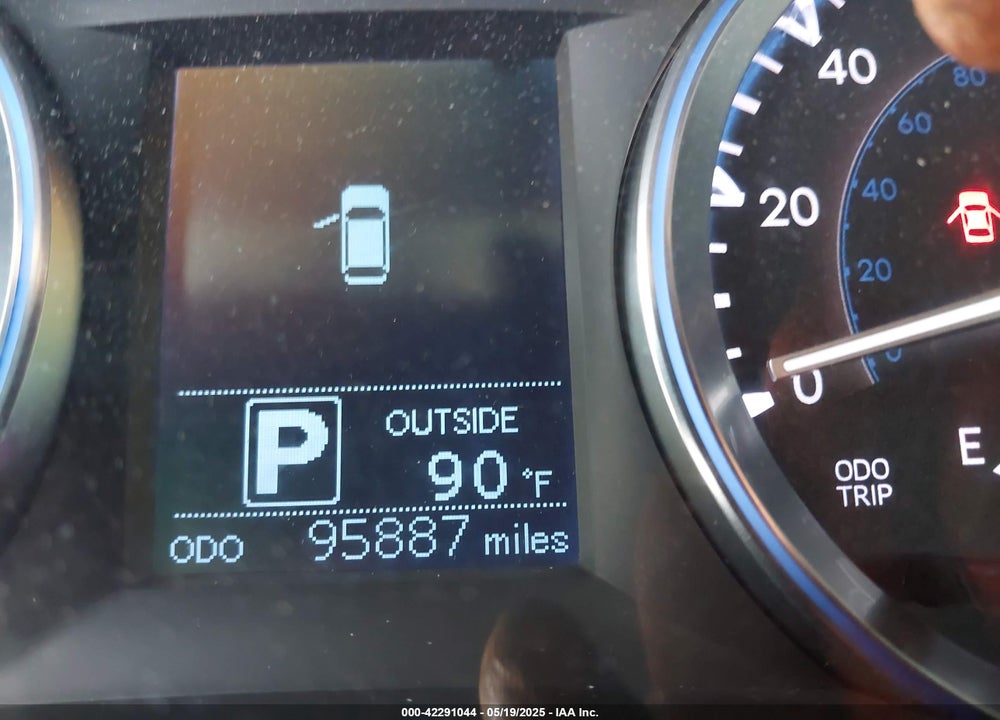 2015 TOYOTA HIGHLANDER LE PLUS V6 VIN: 5TDZKRFH6FS095334