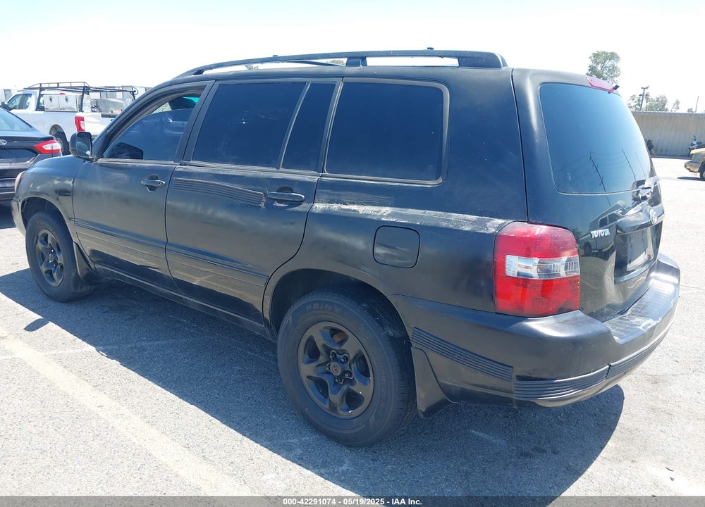 2005 TOYOTA HIGHLANDER VIN: JTEGD21A650114156