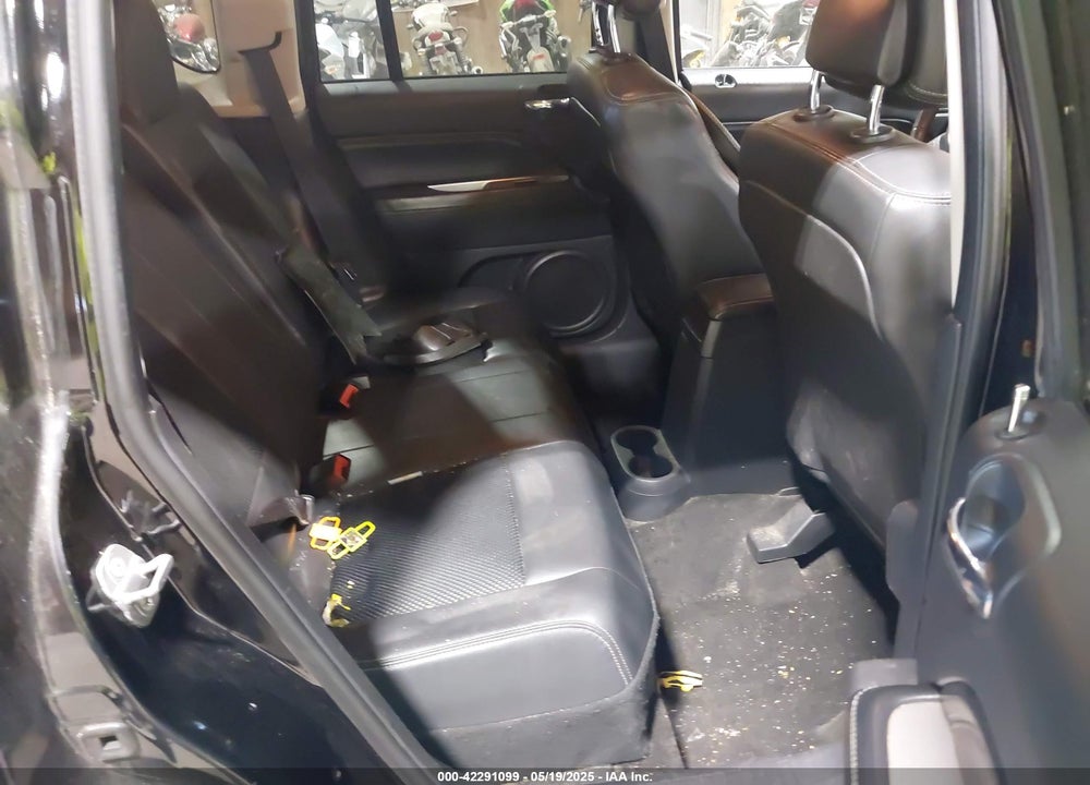 2014 JEEP COMPASS VIN: 1C4NJDEB9ED817360