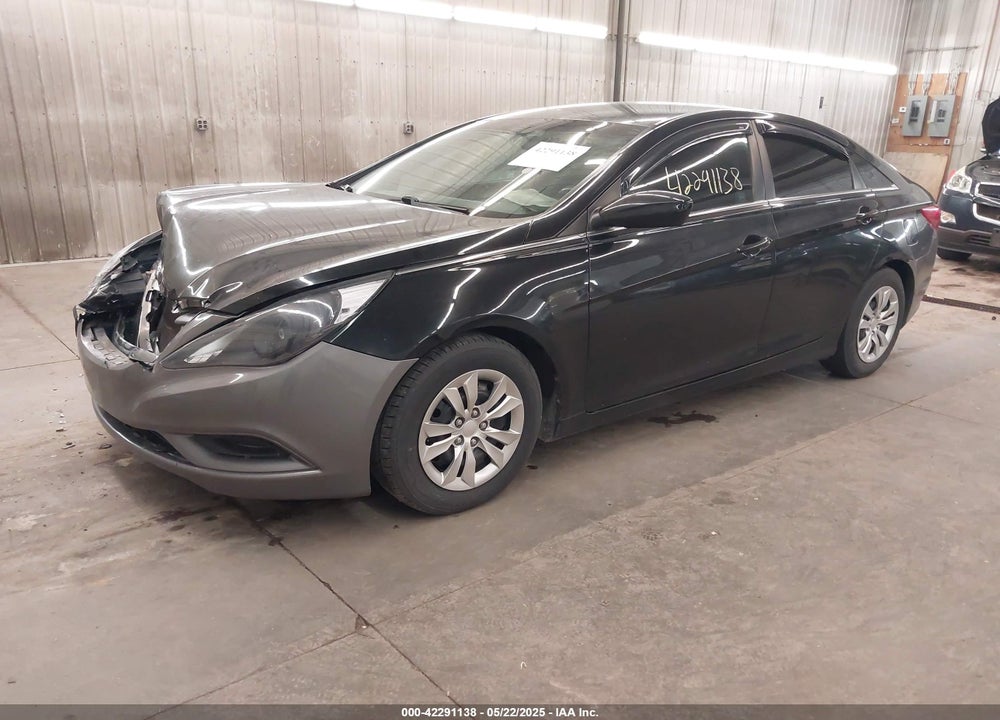 2011 HYUNDAI SONATA VIN: 5NPEB4AC2BH144039