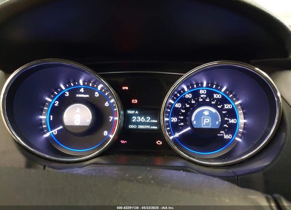 2011 HYUNDAI SONATA VIN: 5NPEB4AC2BH144039