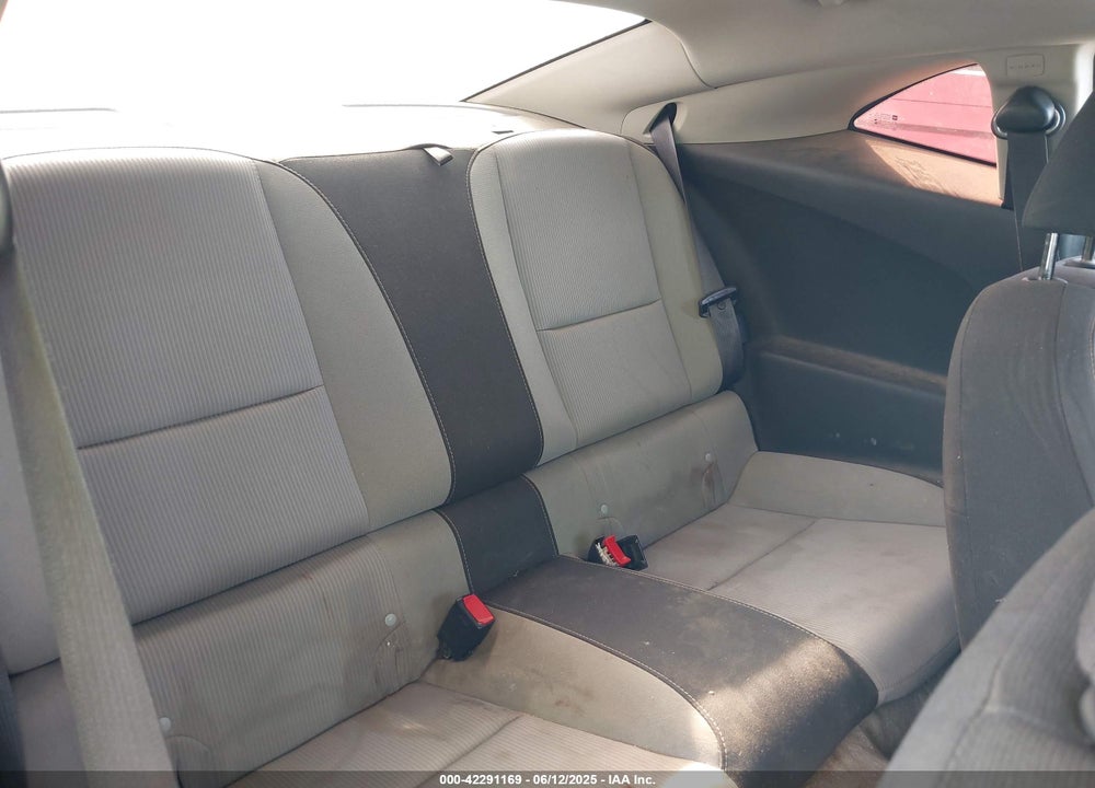 2014 CHEVROLET CAMARO VIN: 2G1FB1E37E9285928