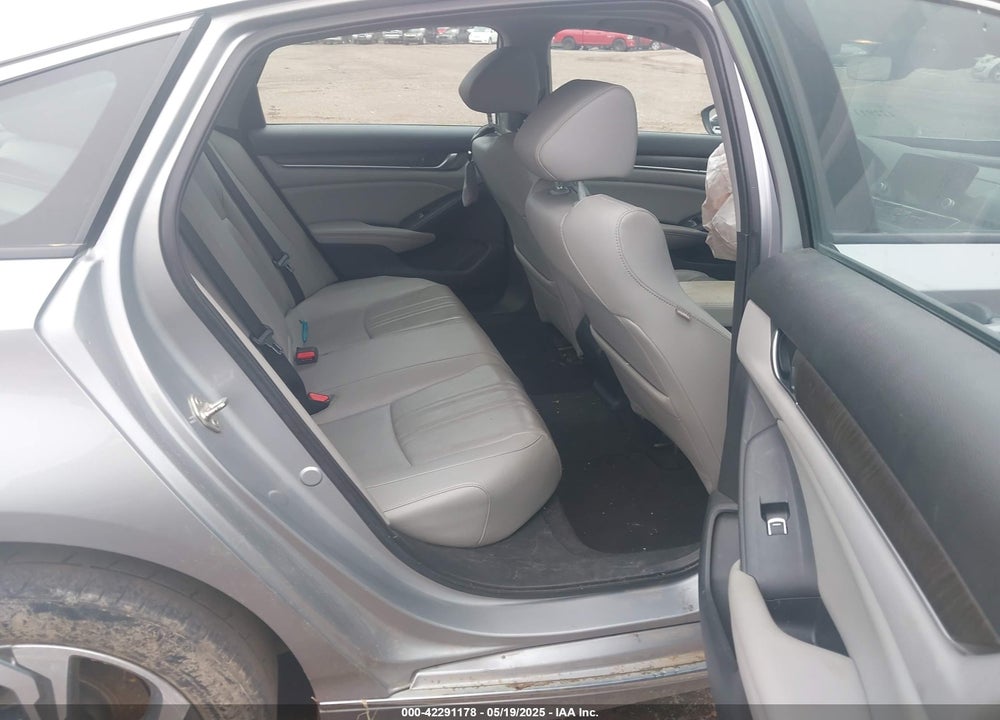 2019 HONDA ACCORD VIN: 1HGCV1F5XKA074953