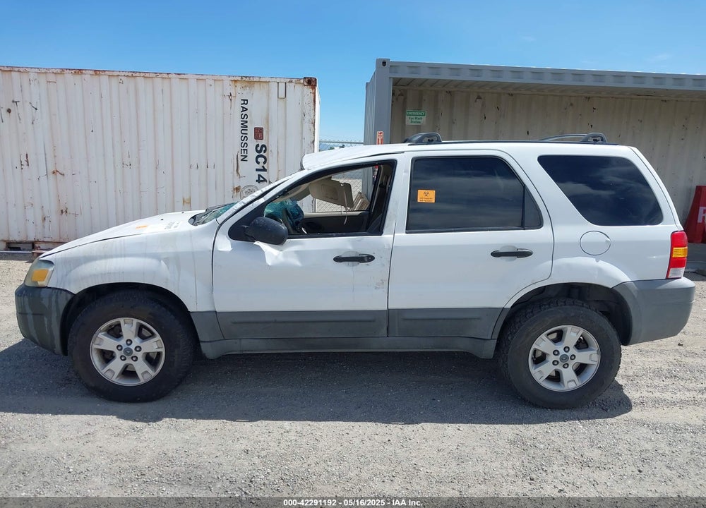 2005 FORD ESCAPE XLT VIN: 1FMYU93165KA70903