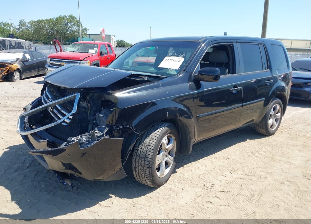 2015 HONDA PILOT VIN: 5FNYF3H55FB010570