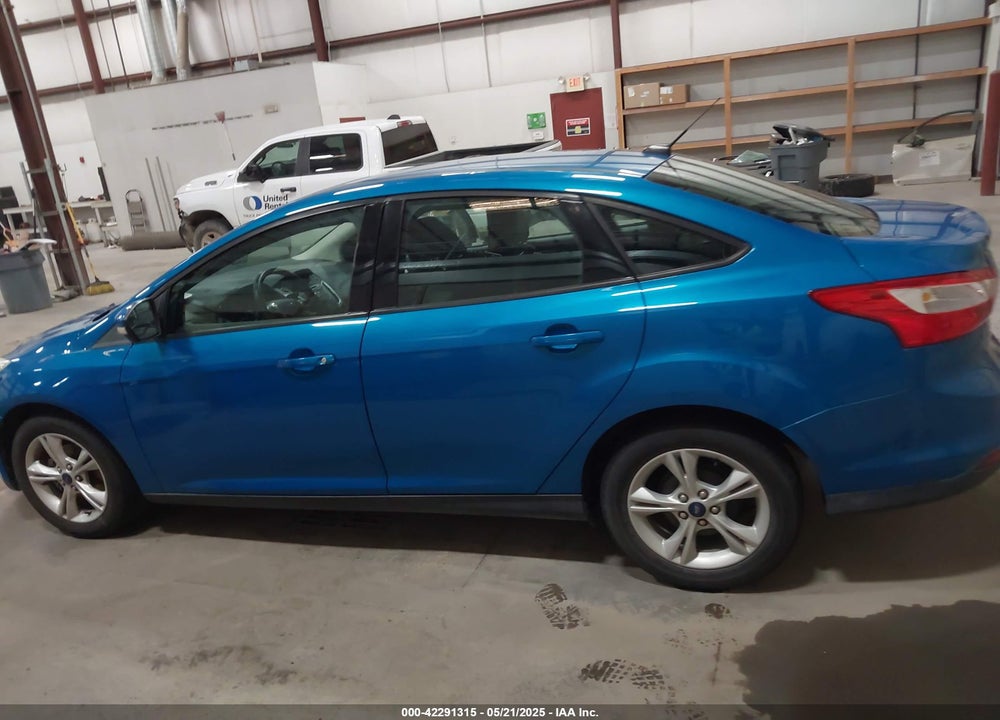 2014 FORD FOCUS VIN: 1FADP3F22EL459856