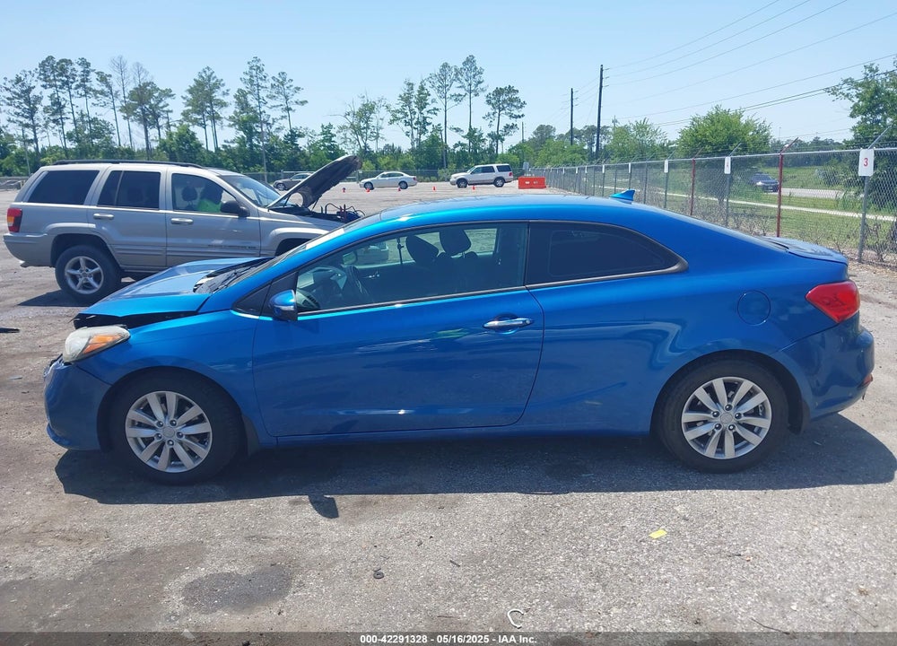 2014 KIA FORTE KOUP VIN: KNAFX6A84E5215367