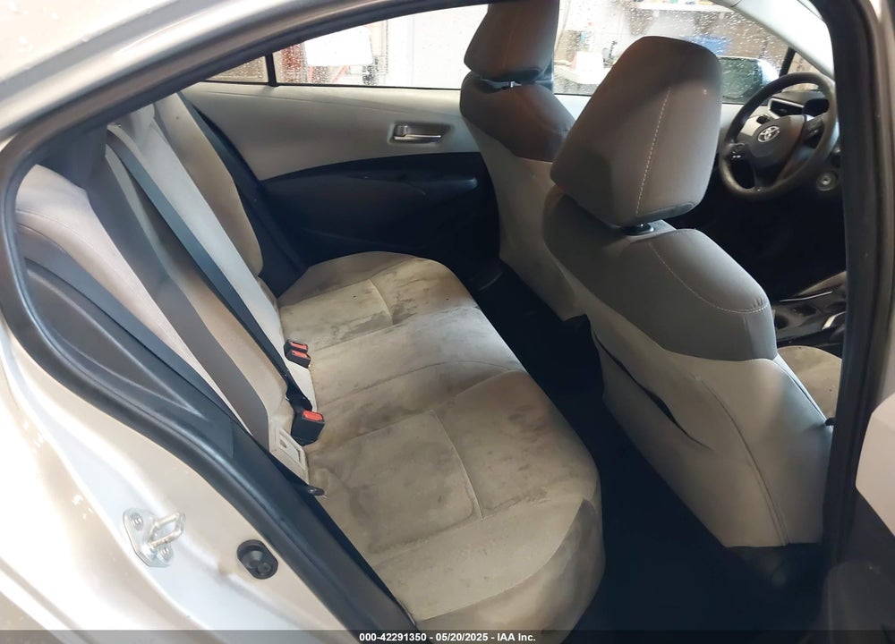 2021 TOYOTA COROLLA LE VIN: 5YFEPMAE9MP229825