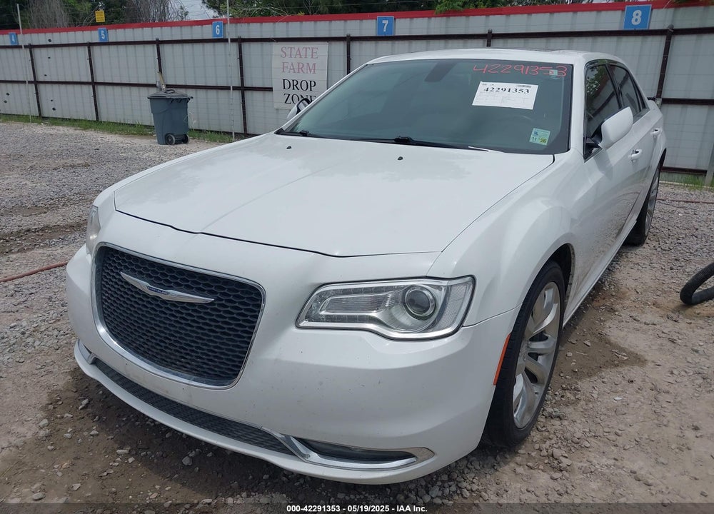 2016 CHRYSLER 300 VIN: 2C3CCAAG2GH343828