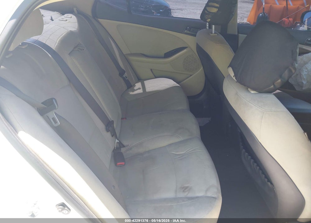 2012 KIA OPTIMA VIN: KNAGM4A74C5277261