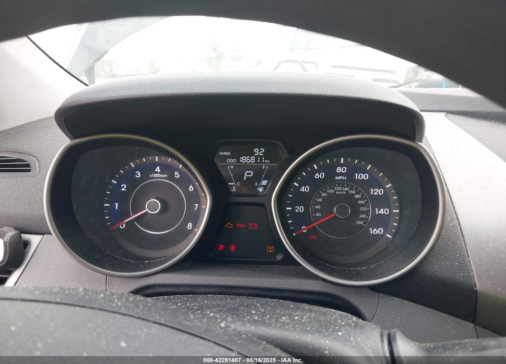 2011 HYUNDAI ELANTRA VIN: 5NPDH4AE2BH013110