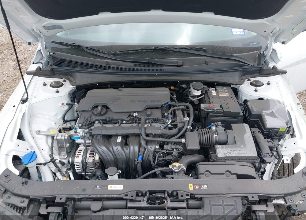 2025 HYUNDAI ELANTRA VIN: KMHLL4DG5SU955399