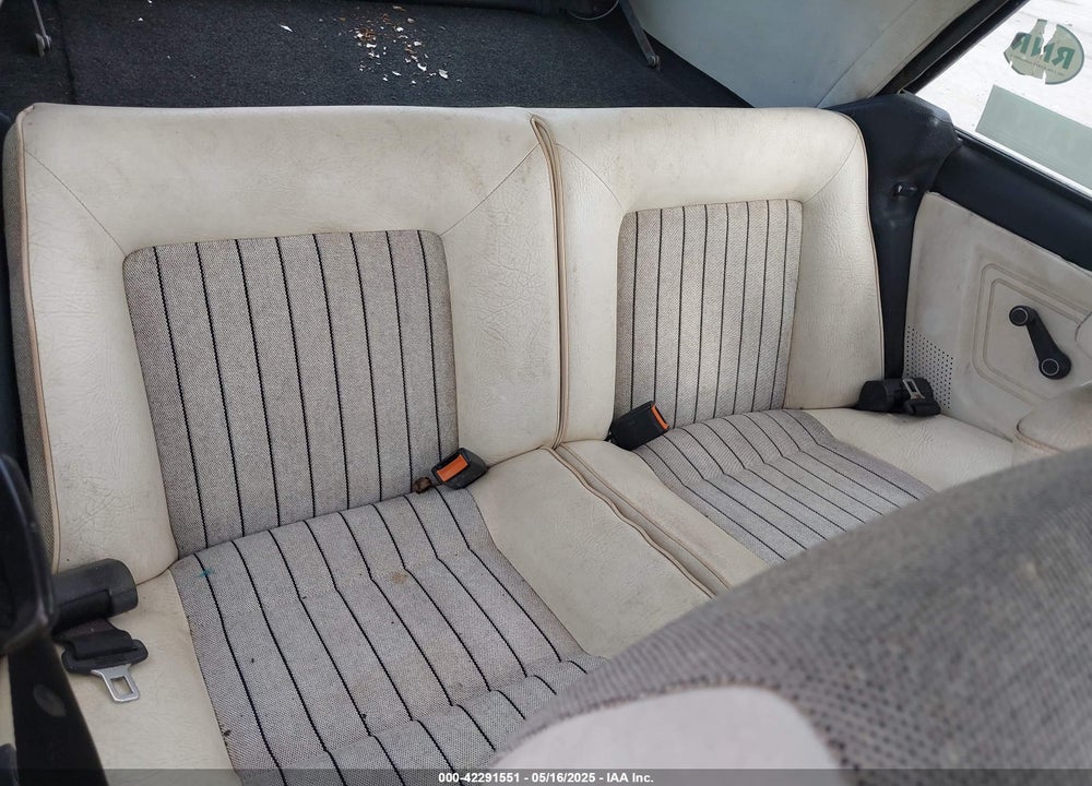 1987 VOLKSWAGEN CABRIOLET VIN: WVWCA0155HK004159