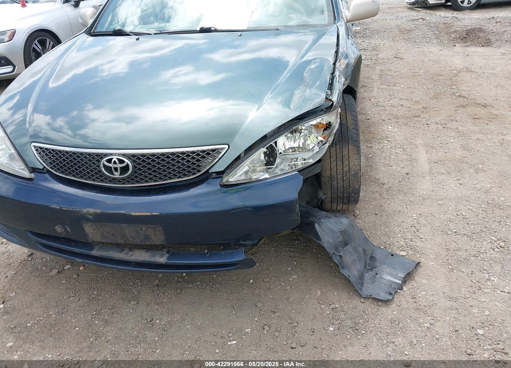 2005 TOYOTA CAMRY XLE VIN: 4T1BE30K05U088993