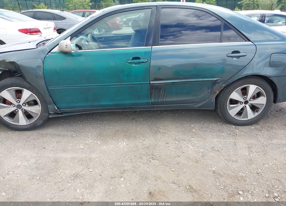 2005 TOYOTA CAMRY XLE VIN: 4T1BE30K05U088993