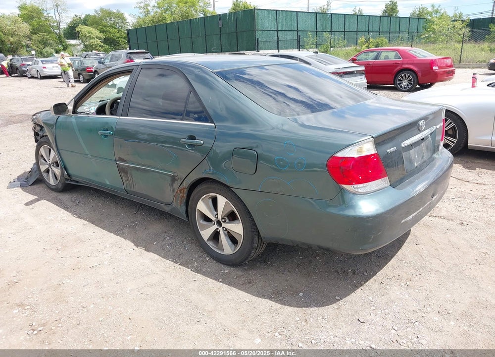 2005 TOYOTA CAMRY XLE VIN: 4T1BE30K05U088993
