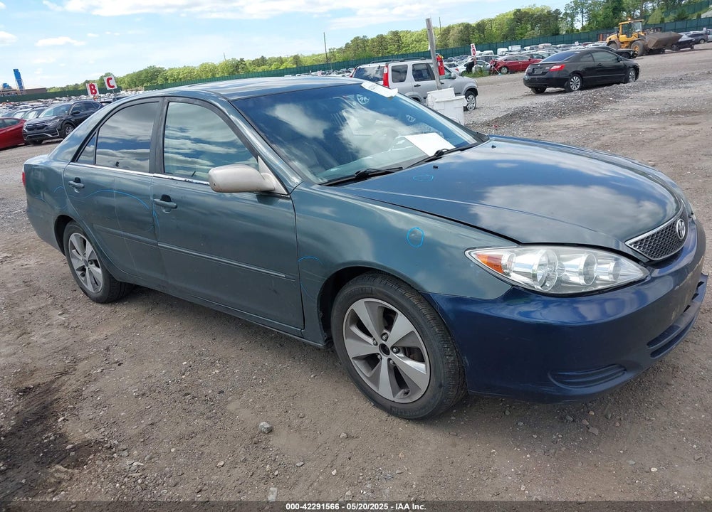 2005 TOYOTA CAMRY XLE VIN: 4T1BE30K05U088993