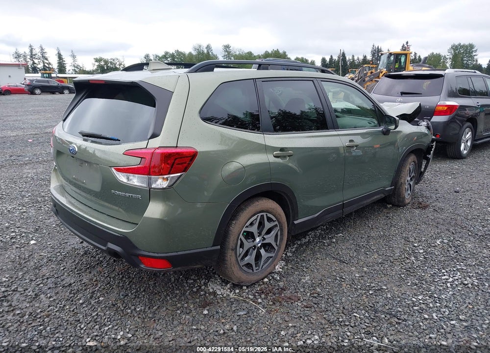 2020 SUBARU FORESTER VIN: JF2SKAJCXLH486602