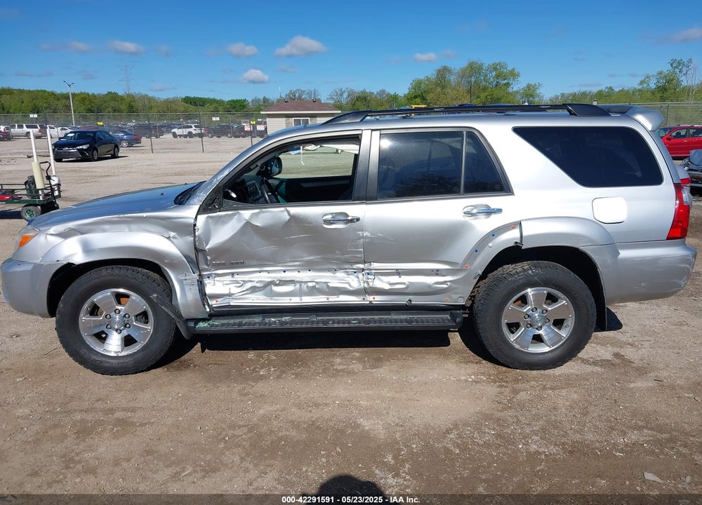 2009 TOYOTA 4RUNNER SR5 V6 VIN: JTEBU14R09K040720