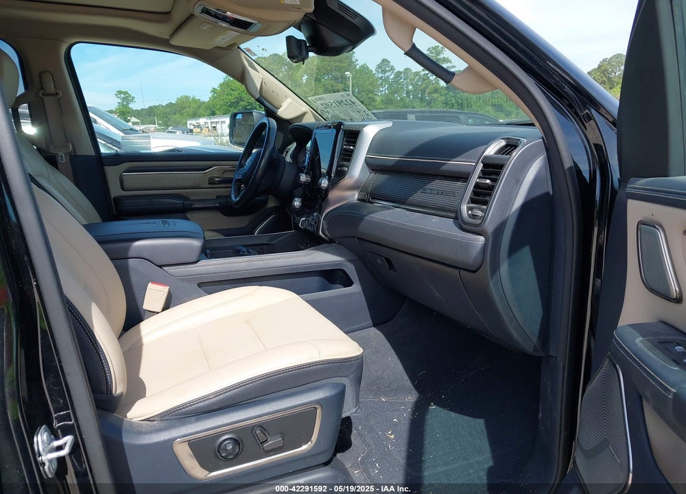 2021 RAM 1500 LIMITED 4X4 5'7 BOX VIN: 1C6SRFHM8MN642037