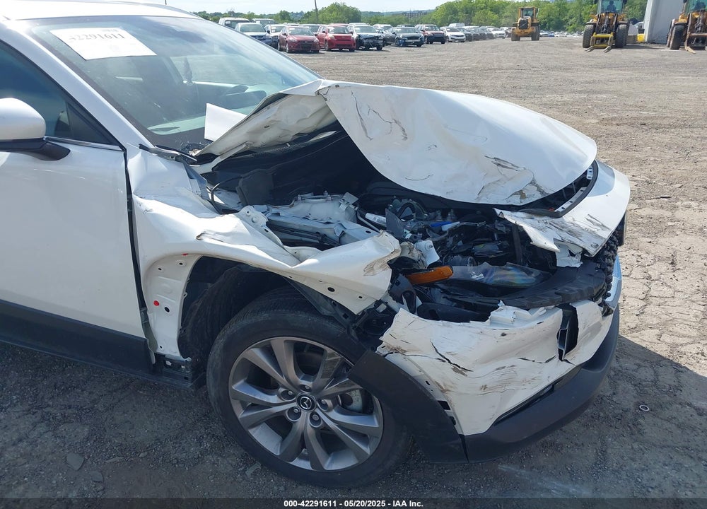 2022 MAZDA CX-30 PREFERRED VIN: 3MVDMBCL1NM424054