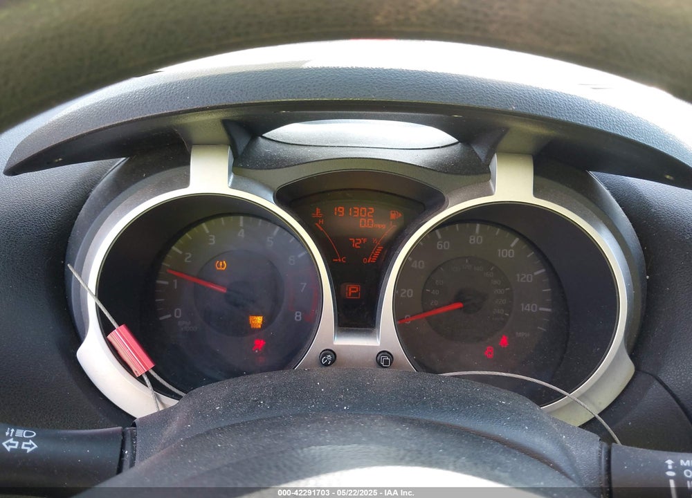 2011 NISSAN JUKE S VIN: JN8AF5MR7BT017568