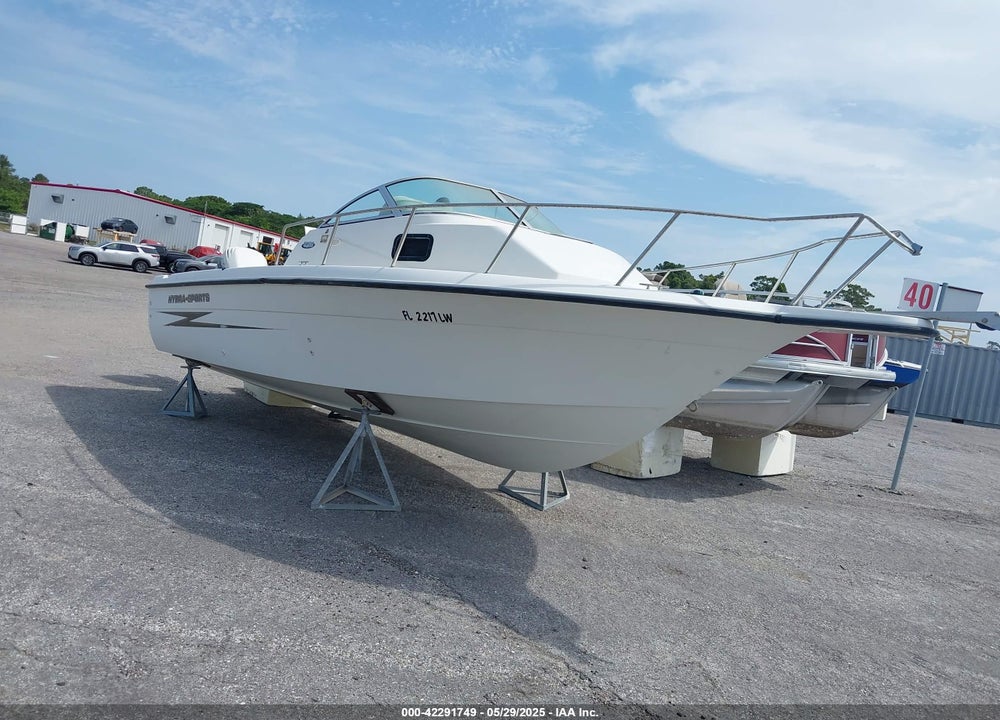 2001 HYDRA-SPORTS BOAT VIN: HSXY0150I001