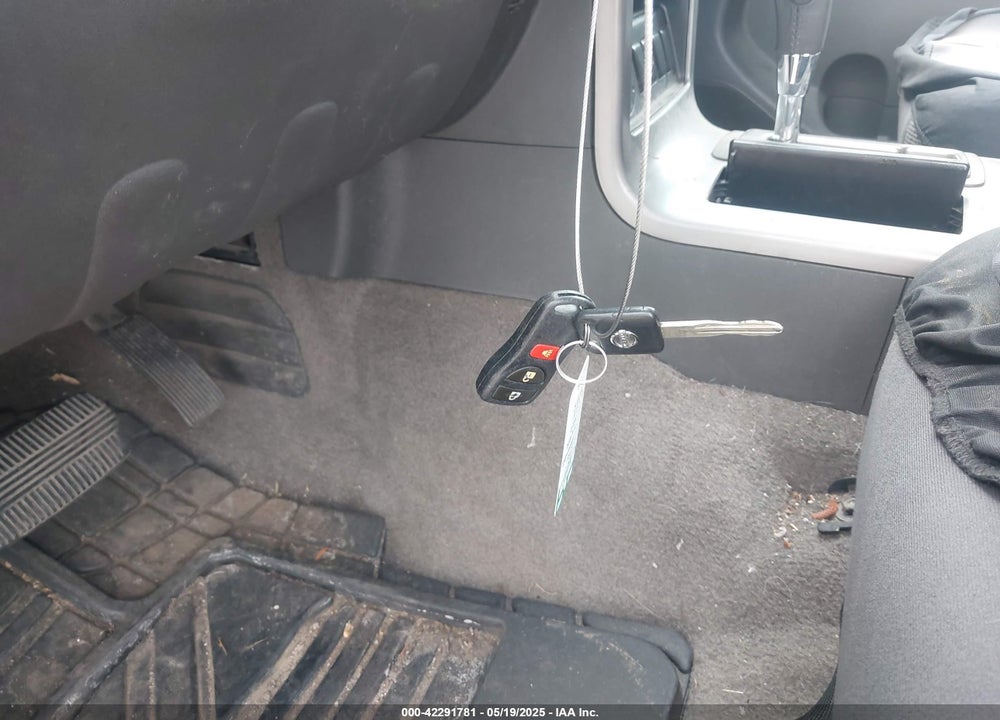 2007 NISSAN PATHFINDER SE VIN: 5N1AR18U47C630227
