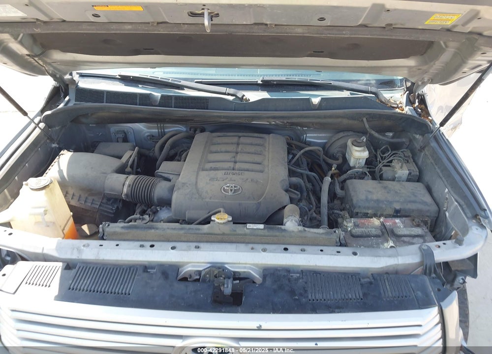 2015 TOYOTA TUNDRA PLATINUM 5.7L V8 VIN: 5TFAW5F17FX449529
