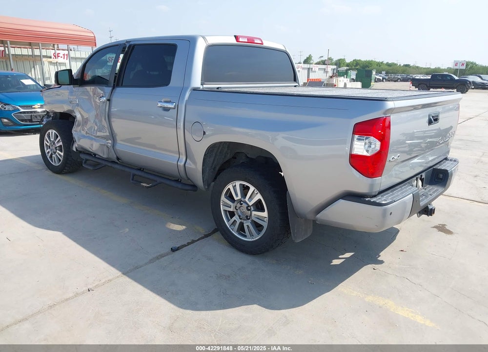 2015 TOYOTA TUNDRA PLATINUM 5.7L V8 VIN: 5TFAW5F17FX449529