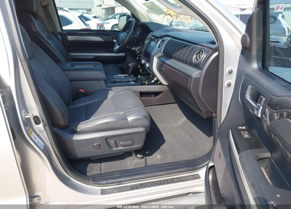 2015 TOYOTA TUNDRA PLATINUM 5.7L V8 VIN: 5TFAW5F17FX449529