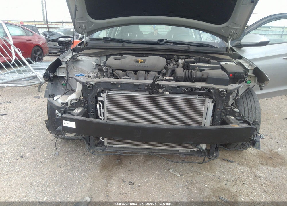 2020 HYUNDAI ELANTRA VIN: 5NPD84LF8LH609345
