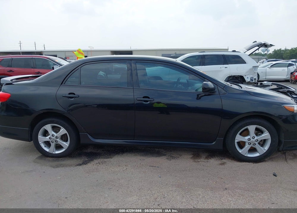 2011 TOYOTA COROLLA VIN: 2T1BU4EEXBC592461