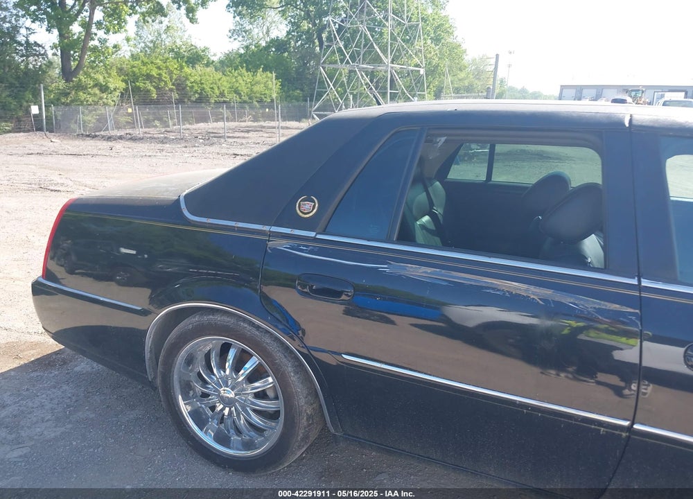 2008 CADILLAC DTS VIN: 1G6KD57978U128354