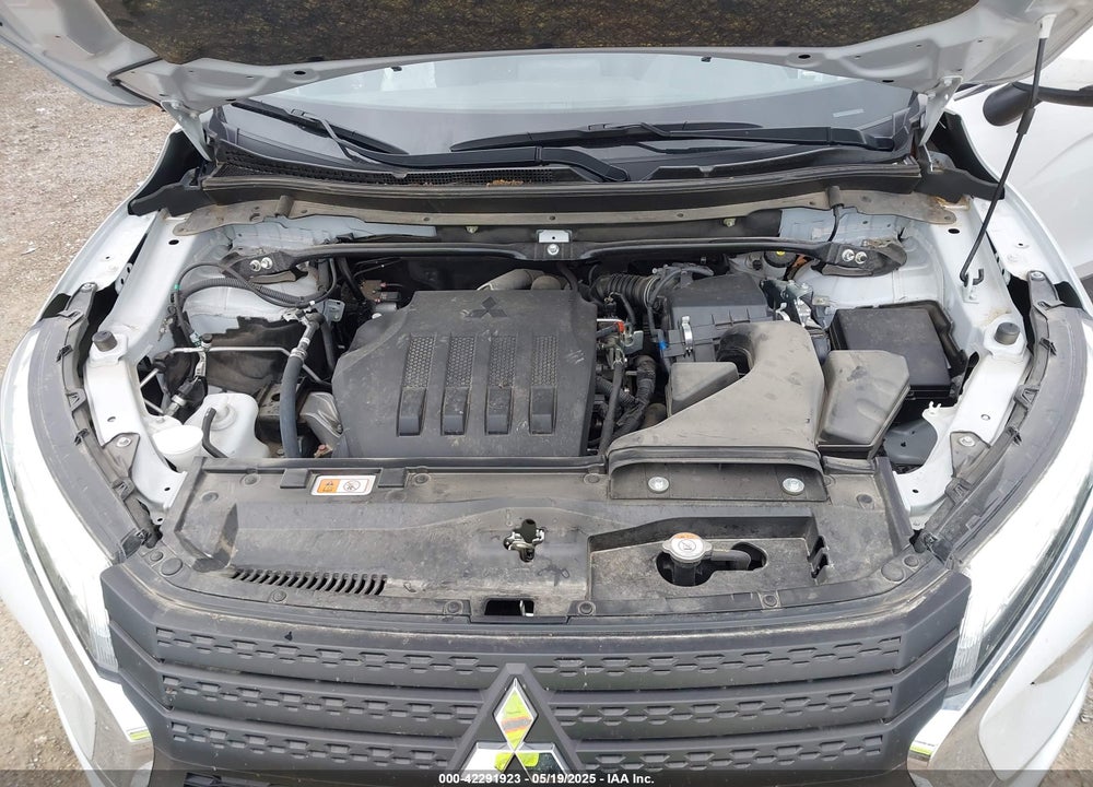 2023 MITSUBISHI ECLIPSE VIN: JA4ATWAA5PZ039222