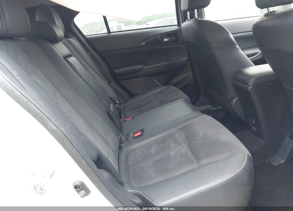2023 MITSUBISHI ECLIPSE VIN: JA4ATWAA5PZ039222