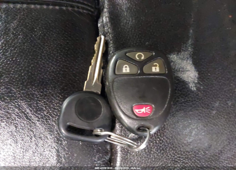 2009 CHEVROLET SILVERADO 1500 LT VIN: 1GCEK29J39Z211161