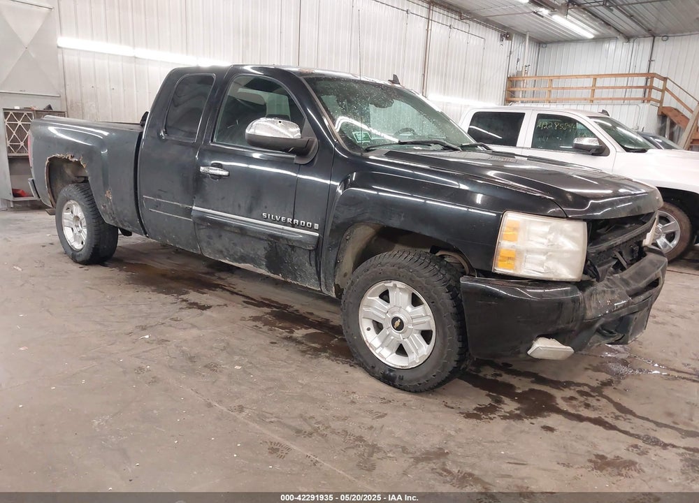 2009 CHEVROLET SILVERADO 1500 LT VIN: 1GCEK29J39Z211161