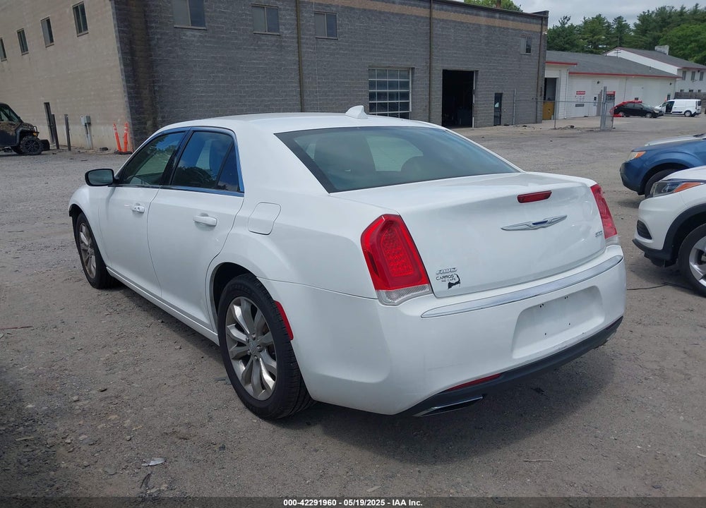 2017 CHRYSLER 300 VIN: 2C3CCARG9HH530103