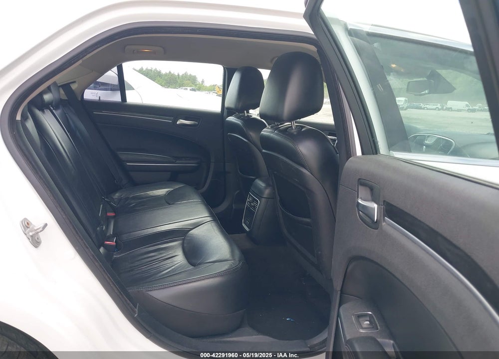 2017 CHRYSLER 300 VIN: 2C3CCARG9HH530103
