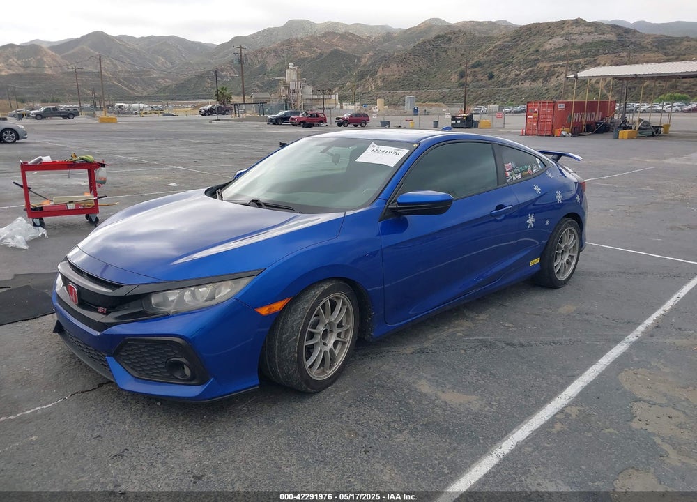 2018 HONDA CIVIC VIN: 2HGFC3A52JH757171