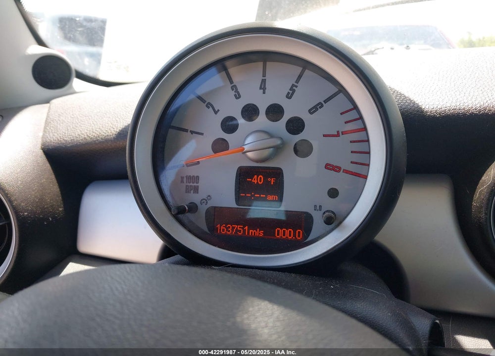 2008 MINI COOPER CLUBMAN VIN: WMWML33598TJ46955