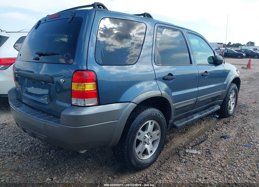 2005 FORD ESCAPE XLT VIN: 1FMYU03195KB77469