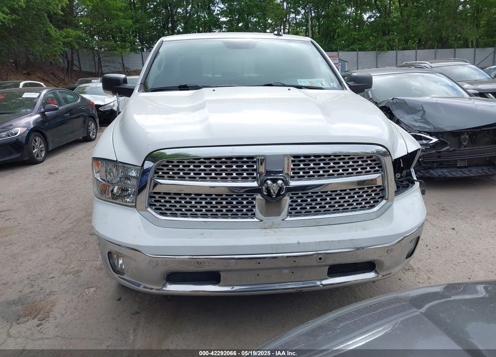 2016 RAM 1500 VIN: 3C6RR7LTXGG271348