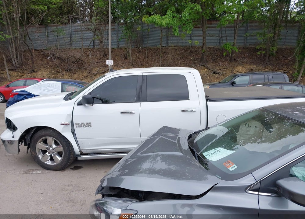 2016 RAM 1500 VIN: 3C6RR7LTXGG271348