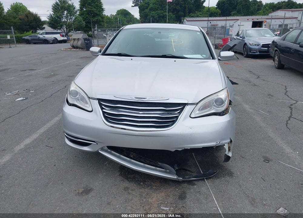 2012 CHRYSLER 200 VIN: 1C3CCBAB3CN139180